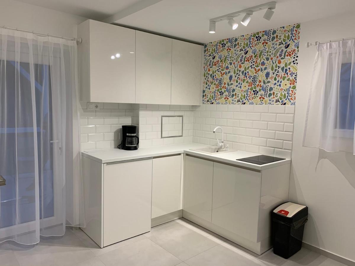 Zenit Apartman Bük Esterno foto